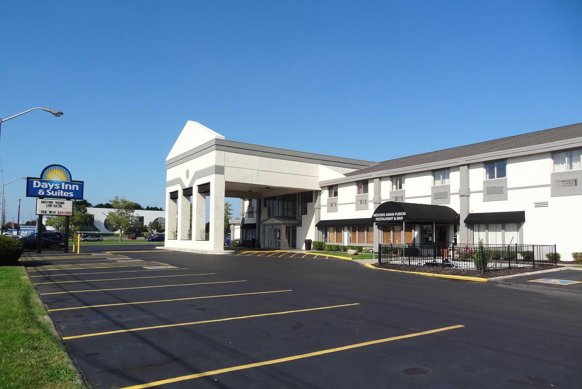 Days Inn By Wyndham Columbus East Airport Eksteriør bilde